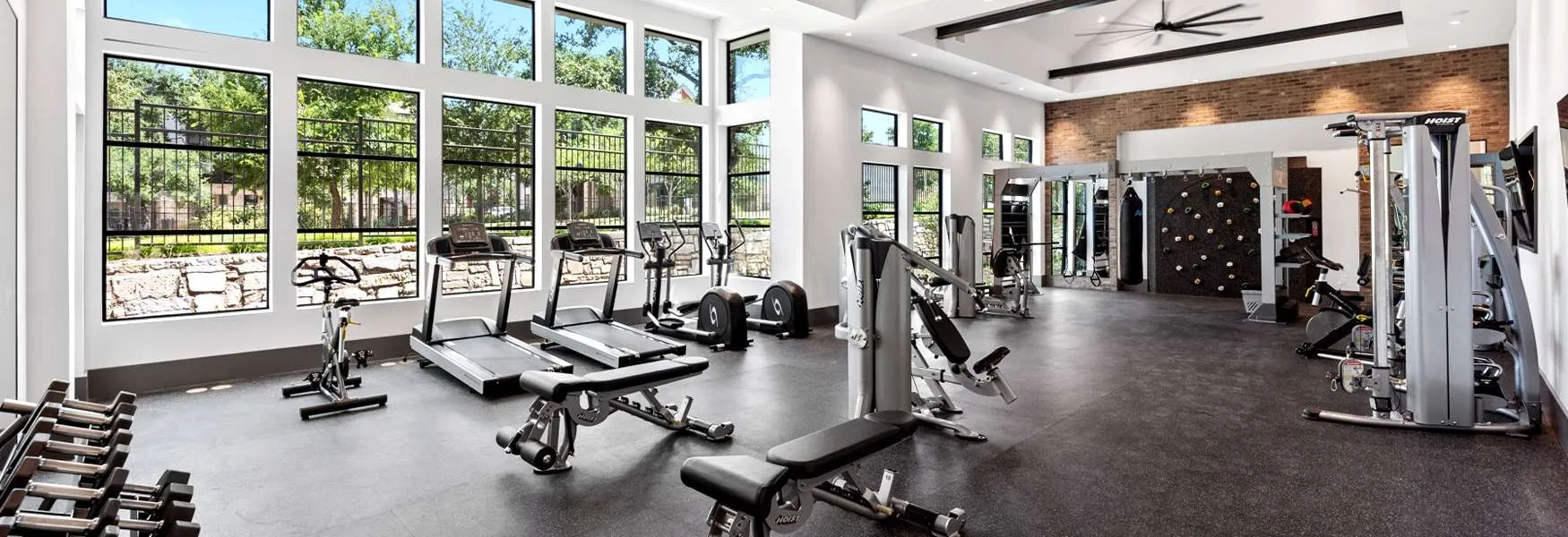Vinayak Complex Padle Gaon Gym